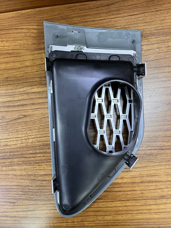 LR032401 - YAN HAVA MAZGALI SAĞ 3.0 DZL. (SPORT) - LIMA SPARE