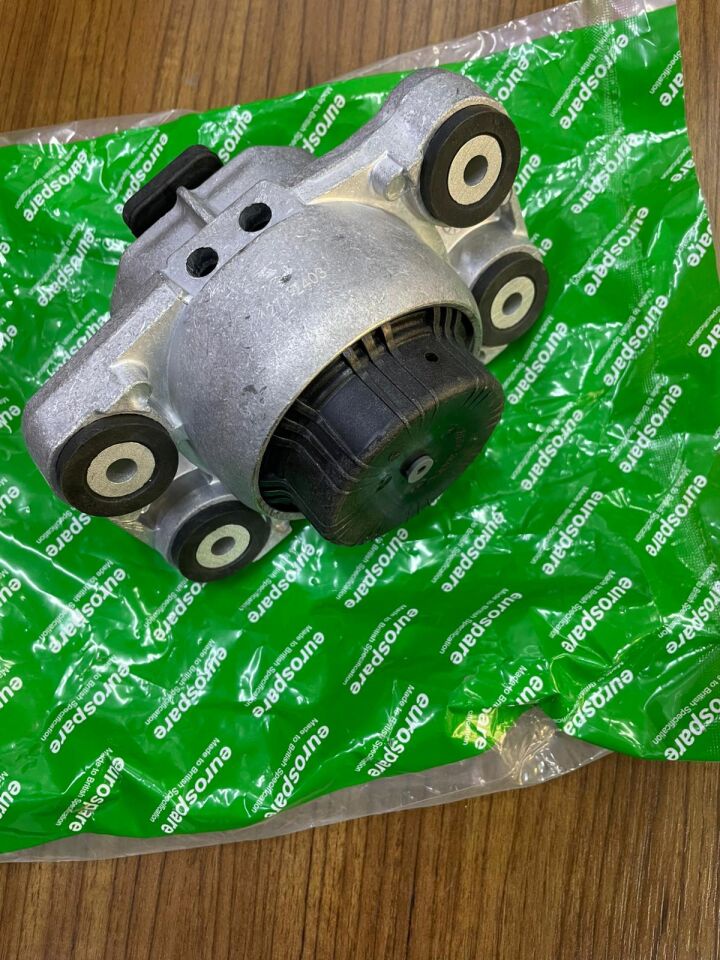 LR123915G - MOTOR TAKOZU SAĞ (4.4 V8/VOGUE) - Hmpx