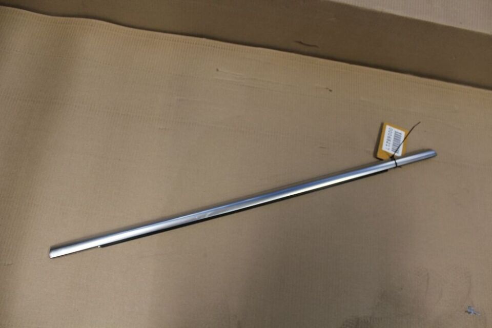 LR048560 - ARKA CAM ÇITASI ÜST SOL (EVOQUE) - Land Rover