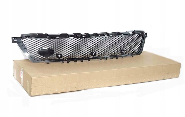 LR106788 - ÖN TAMPON IZGARASI SİYAH (VELAR) - Land Rover