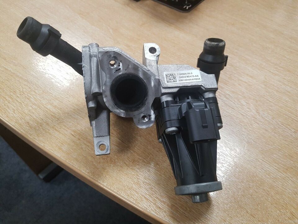 LR110290 - EGR VALFİ (2.0L SPORT/VELAR/ALL) - Land Rover