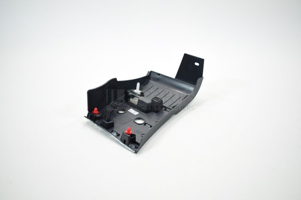 LR048271 - ÖN ÇAMURLUK ALT BAKALİT SAĞ (3.0L V6) - Land Rover