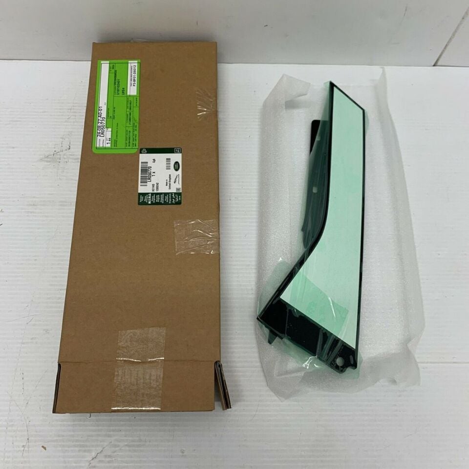 LR050770 - ARKA KAPI ÇERÇEVE YAN ÇITA SOL (EVOQUE) - Land Rover