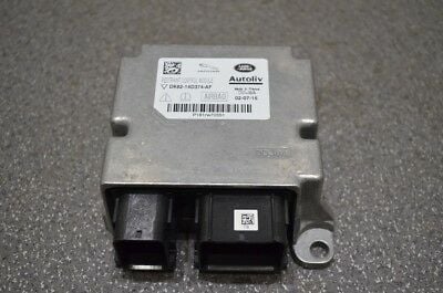 LR067254 - AİRBAG BEYNİ (4.4L V8/VOGUE) - Land Rover