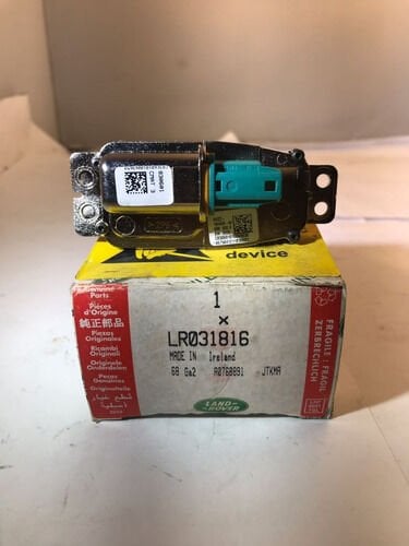 LR031816 - ÖN KAMERA (3.0/NWD4) - Land Rover