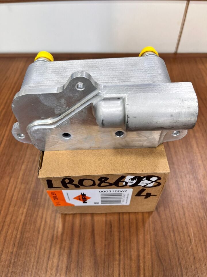 LR086284G - ŞANZIMAN YAĞ SOĞUTUCUSU (DİSC.SPORT/NEW EVOQUE) - NRF