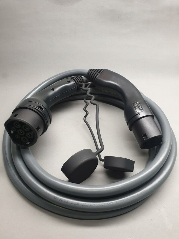 61447827900 - HIZLI ŞARJ KABLOSU | MODE 3 - BMW Group