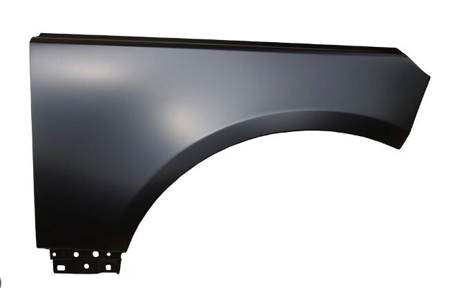 LR061808 - ÖN ÇAMURLUK SAĞ (3.0L V6/VOGUE) - Land Rover