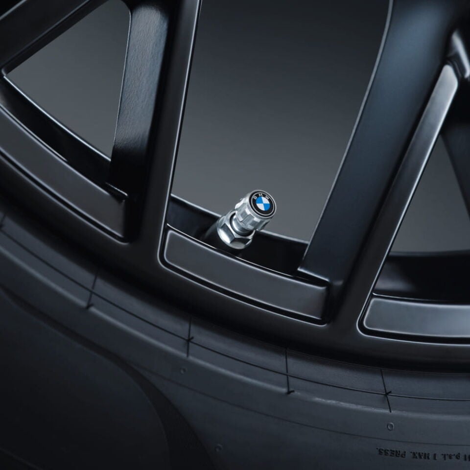 36122447401 - BMW SİBOP KAPAK SETİ | 4'LÜ ALÜMİNYUM - BMW Group