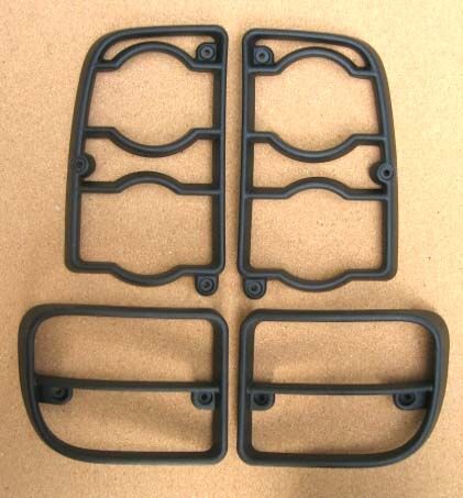 VUB501400 - ARKA STOP MUHAFAZA SETİ (TD4/FREEL.1) - Land Rover