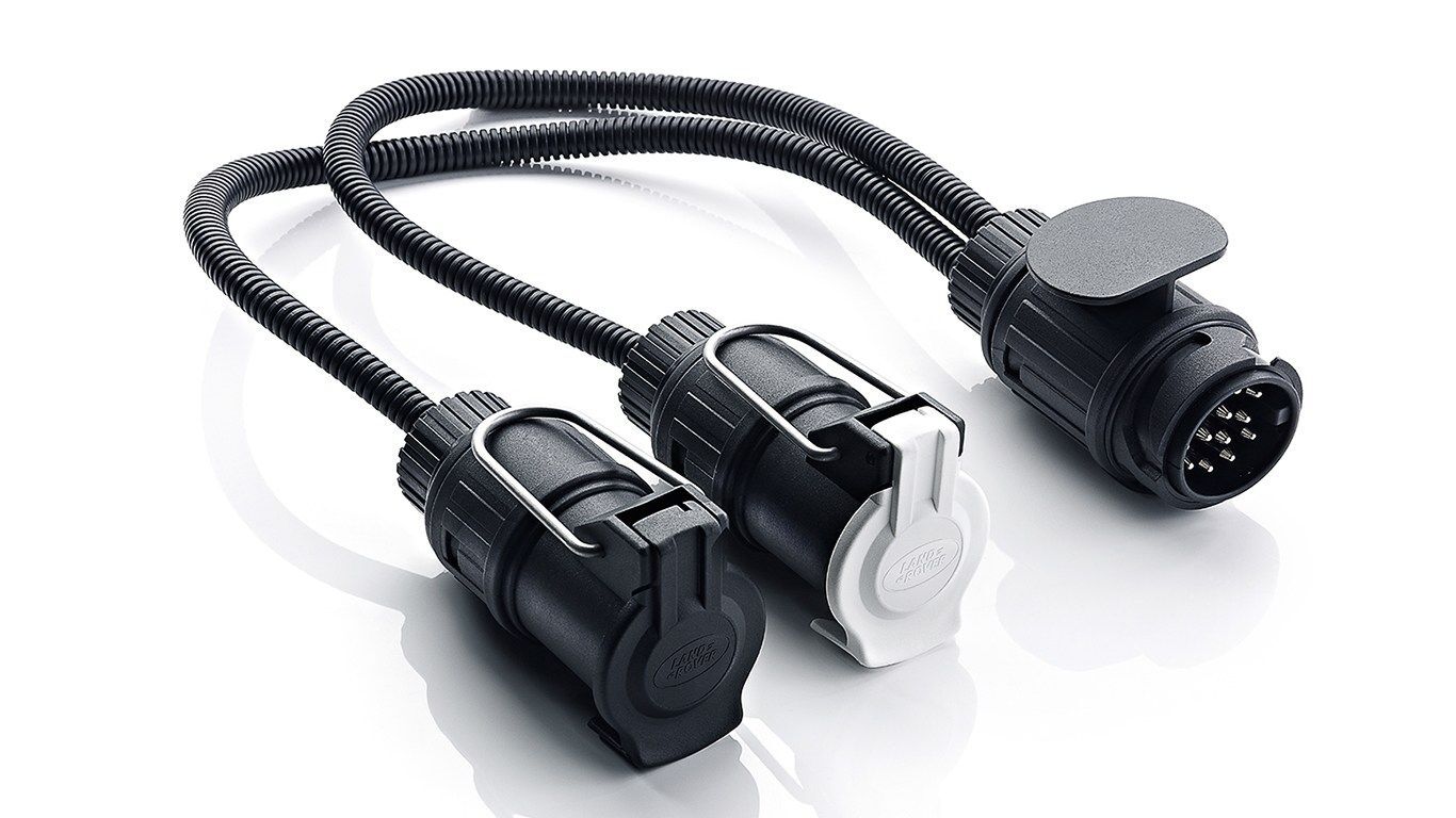 VPLHT0060 - ARKA ÇEKİ DEMİR ADAPTÖRÜ | 12N/12S 7 Pin Elektrik Soket (NEW VOGUE 22>) - Land Rover