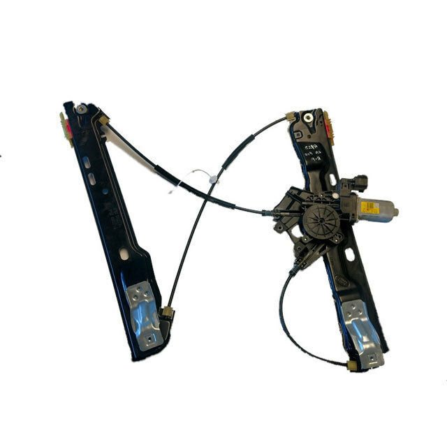 LR067999 - ÖN CAM KRİKO SOL (EVOQUE) - Land Rover