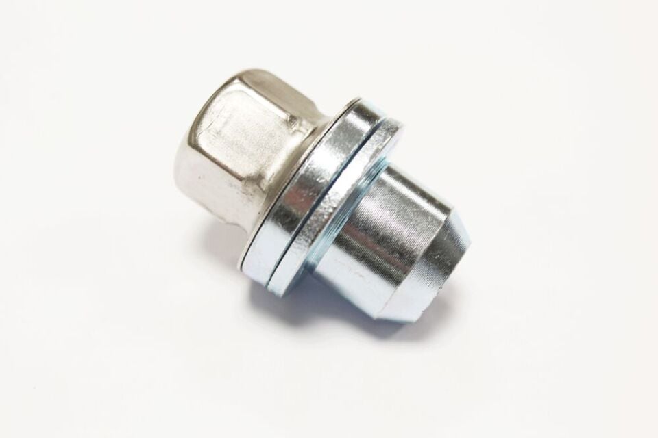 LR173842G - BİJON SOMUNU (2.7/3.0/NWD3/RRS) - Oem