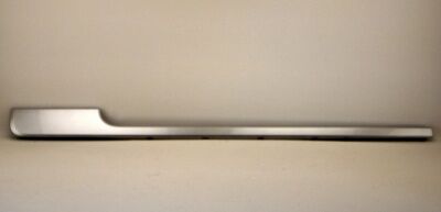 LR105109 - ÖN KAPI ALT ÇITASI SOL (3.0L V6) - Land Rover