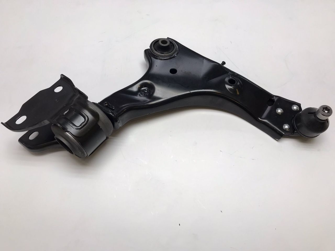 LR117140G - ÖN SALINCAK ALT SAĞ (DİSCO/5/EVOQUE) - Lemförder