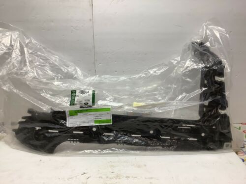 LR076517 - ARKA TAMPON BRAKET SOL (3.0L V6) - Land Rover