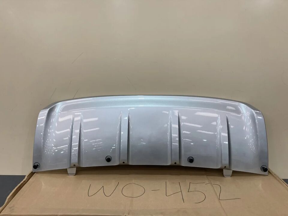 LR082830 - ÖN ÇEKİ DEMİR KAPAK/SİLVER(DİSCO-5) - Land Rover