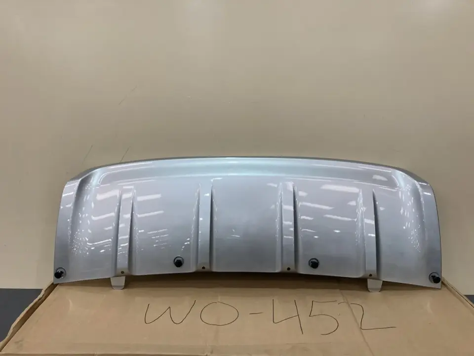 LR082830 - ÖN ÇEKİ DEMİR KAPAK/SİLVER(DİSCO-5) - Land Rover