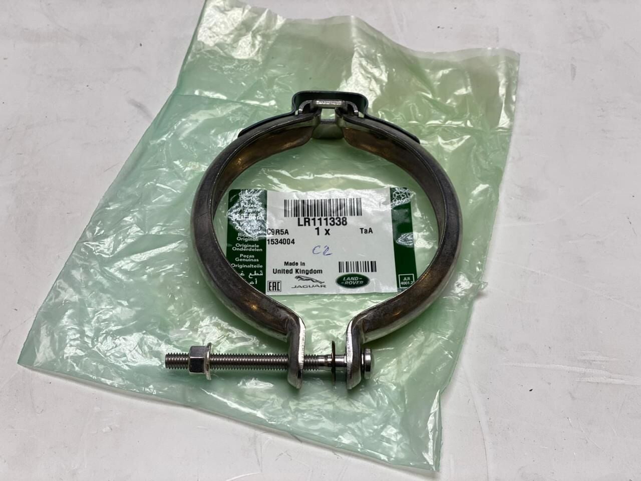 LR111338 - EGZOST KELEPÇESİ 2.0L (DİSC.S5) - Land Rover