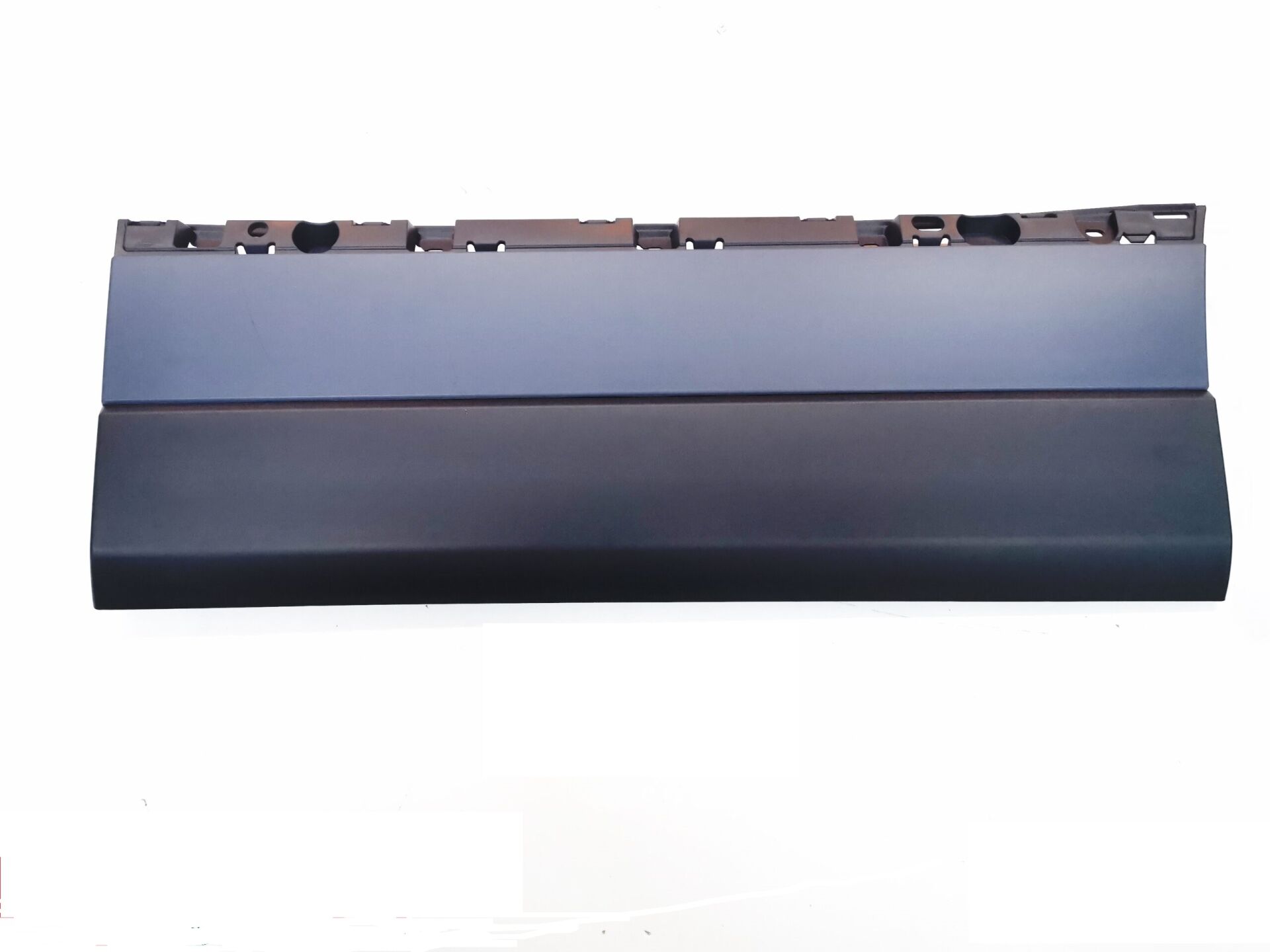 LR125982 - ARKA KAPI ALT BAKALİT SAĞ (3.0L V6) - Land Rover