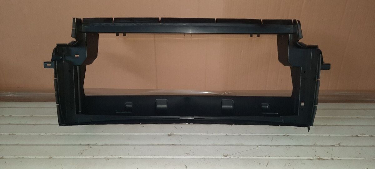 LR142980 - ÖN TAMPON DEFLEKTÖR (VELAR) - Land Rover