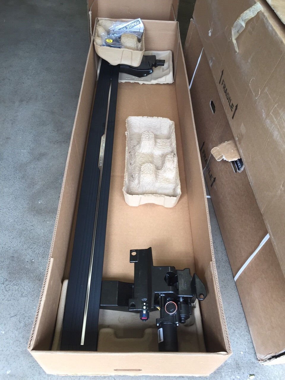 VPLGP0175 - BASAMAK-SOL RR-2 2013 ELEKTRİK - Land Rover