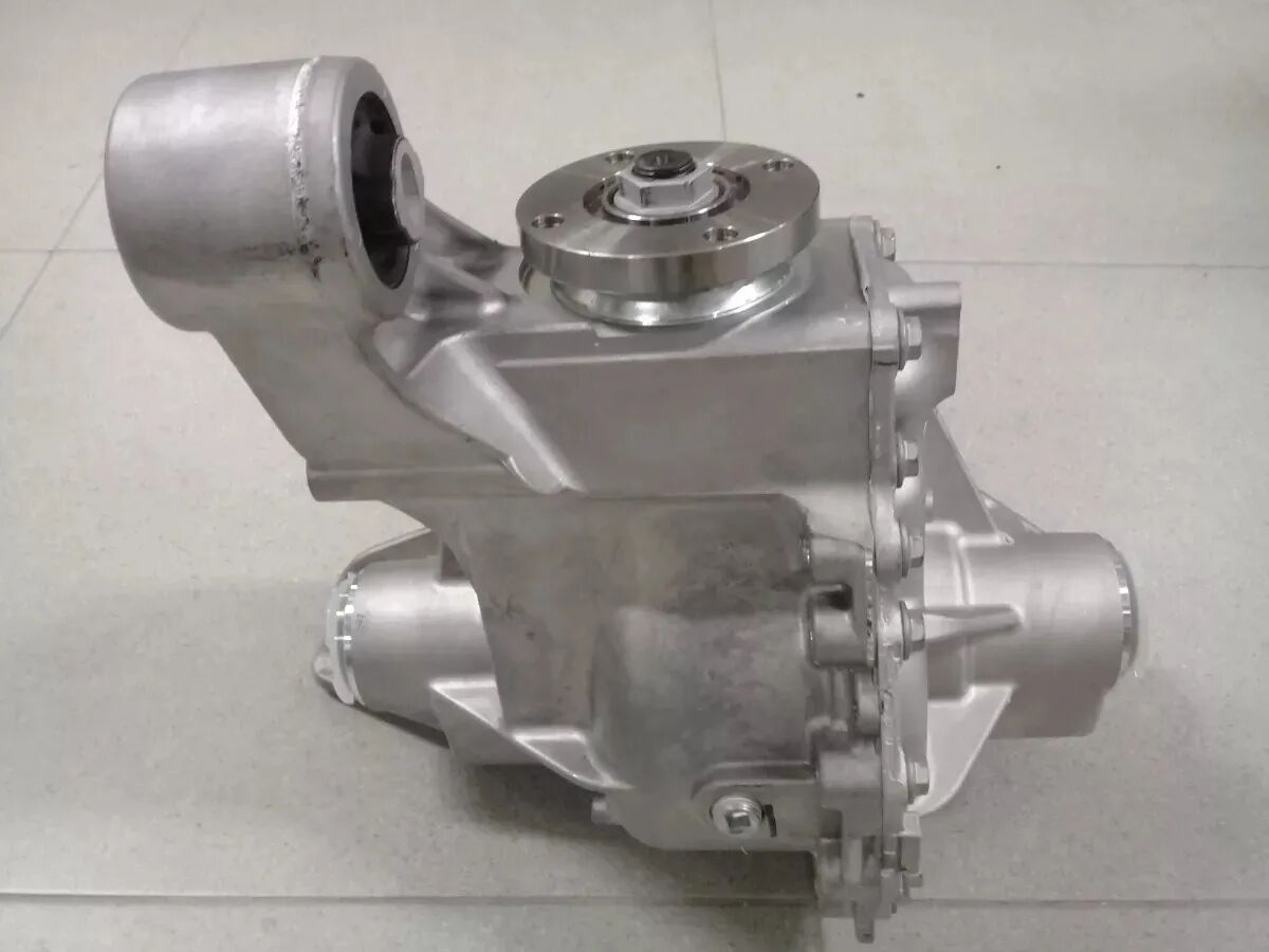 LR017317 - ARKA DİFERANSİYEL KOMPLE (3.0/DİSC.S4/SPORT) - Land Rover