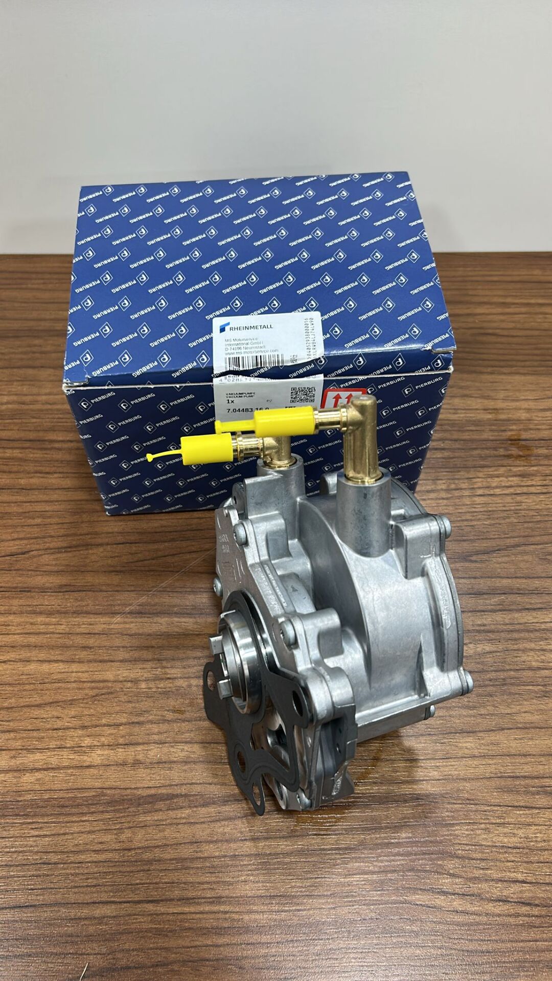 LR096061G - VAKUM POMPASI EA/HA (3.0LV6/SPORT) - Pierburg