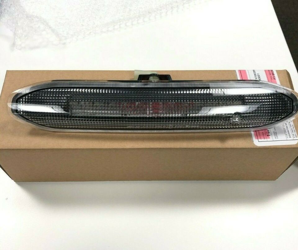 LR036355 - ARKA BAGAJ STOPU/BEYAZ (2.2) - Land Rover