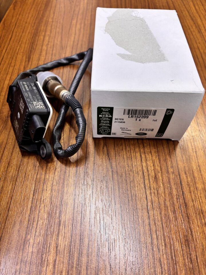 LR152209 - EGZOZ PARTİKÜL SENSÖRÜ 3.0L DZL. (NEW VOGUE 22>) - Land Rover