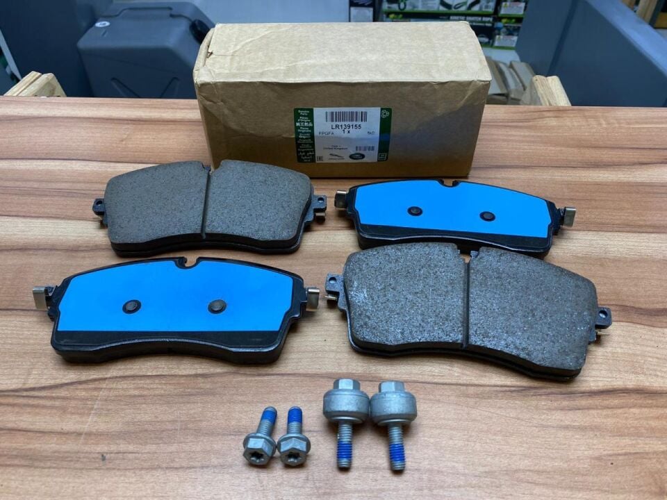 LR162045 - ÖN FREN BALATA 18' (NEW DEF) - Land Rover