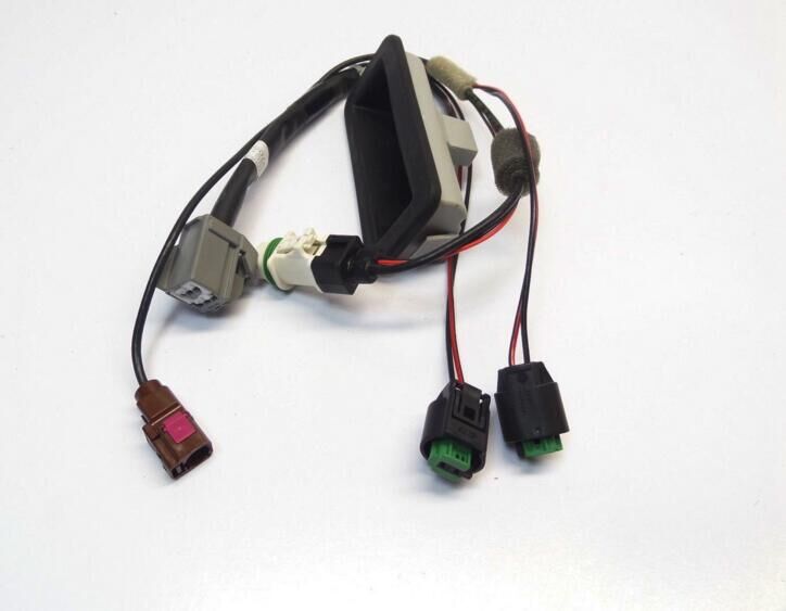 LR071911 - ARKA BAGAJ SWİTCH DA (NWD4) - Land Rover