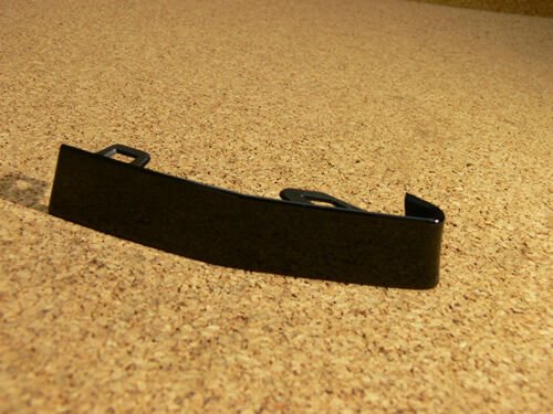 LR093469 - ÖN TAMPON SİS FAR KAPAK SOL (VELAR) - Land Rover