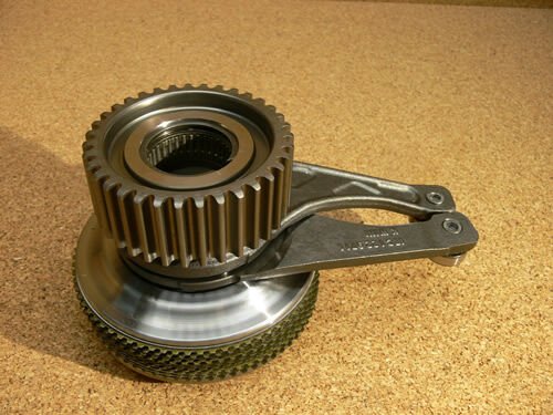 LR105429 - TRANSFER KUTUSU(SPORT 2015) - Land Rover