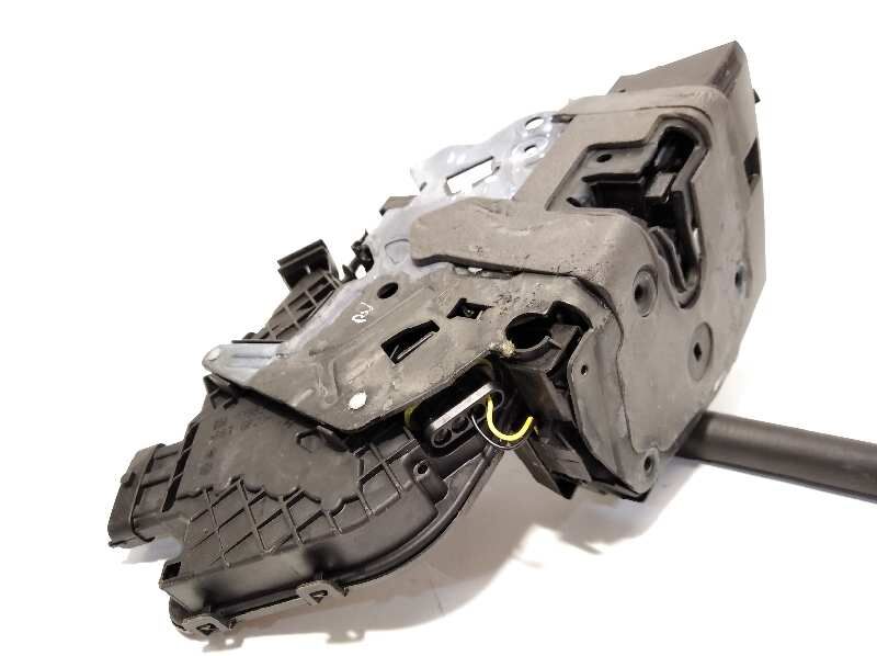 LR078744 - ARKA KAPI KİLİDİ SAĞ (3.0L V6/DİSCOVERY SPORT) - Land Rover