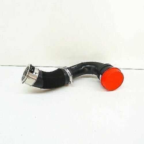 LR108941 - İNTERCOOLER HORTUM (2.0L/DİSCO5) - Land Rover