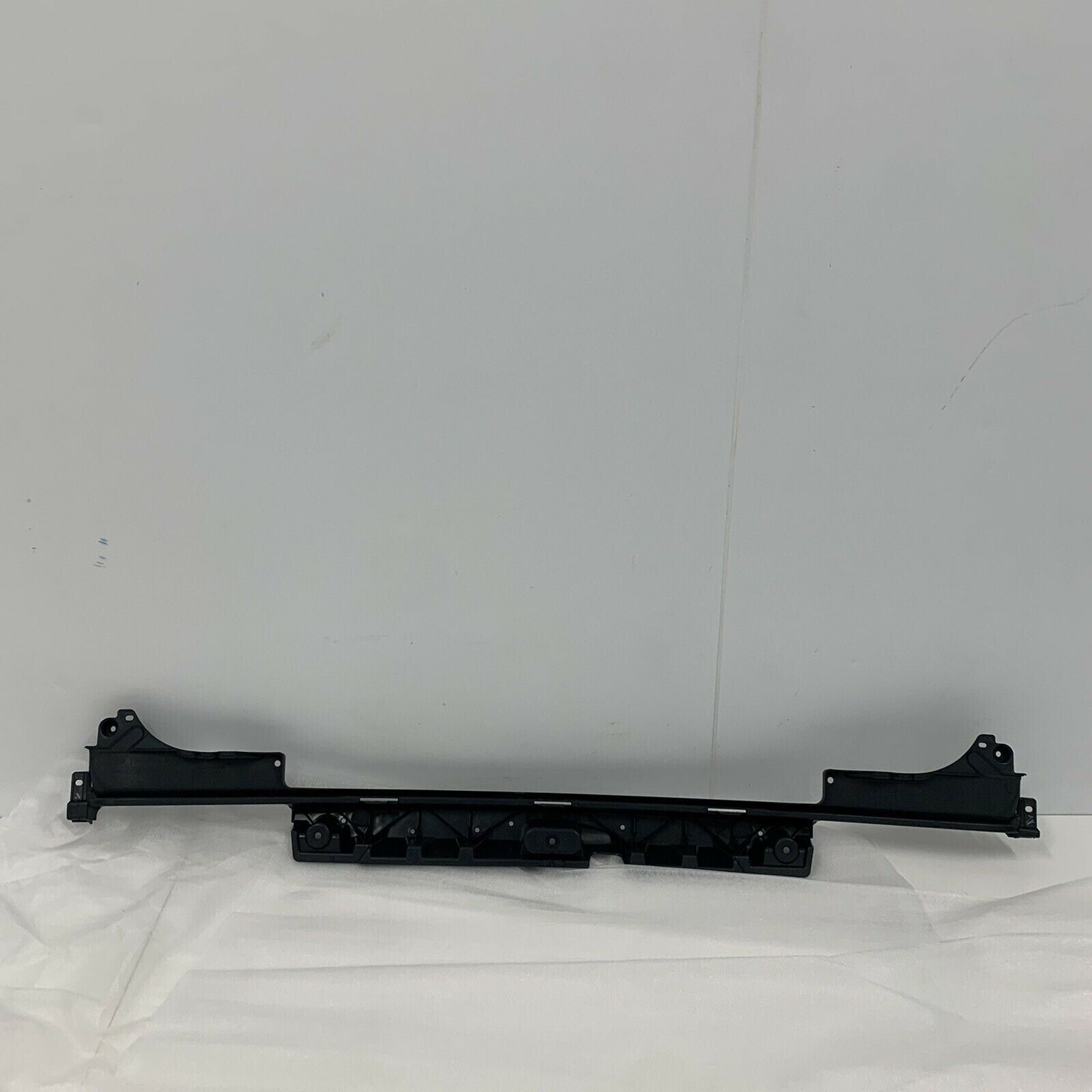 LR116213 - TAMPON CITASI ARKA (RR-2 2013) - Land Rover