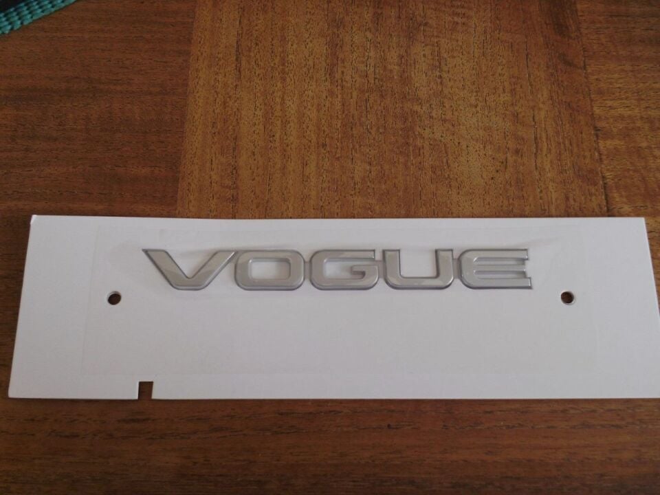 LR113640 - ARKA VOGUE YAZISI (2.0/3.0/4.4) - Land Rover