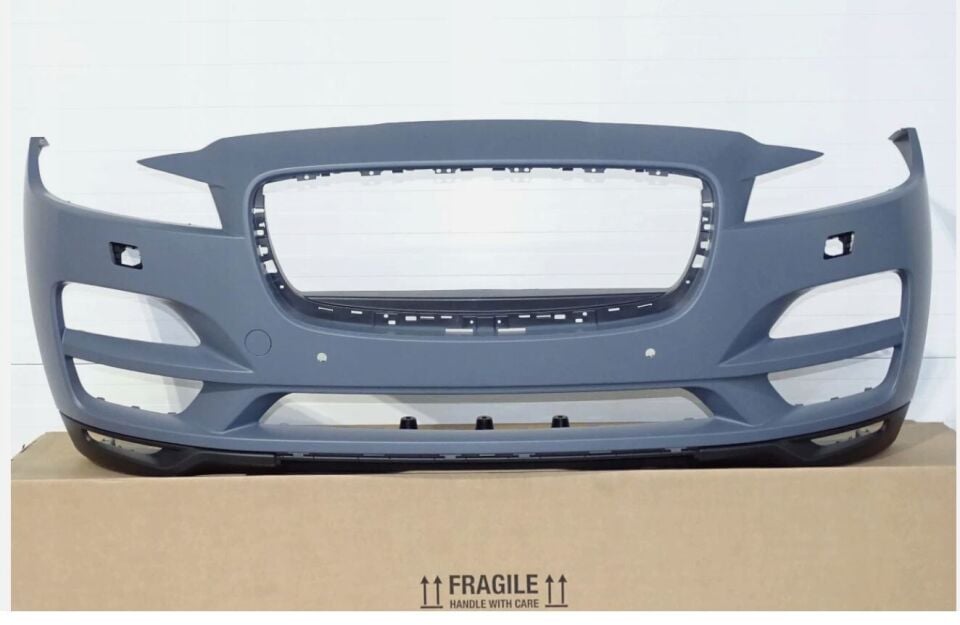 T4A5644LML - ÖN TAMPON (F-PACE) - Jaguar