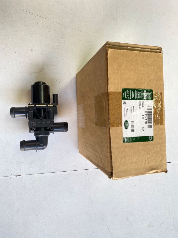 LR167749 - KALORİFER SU KONTROL VALFİ (4.4L V8/SPORT/VELAR/DİSC.S5) - Land Rover