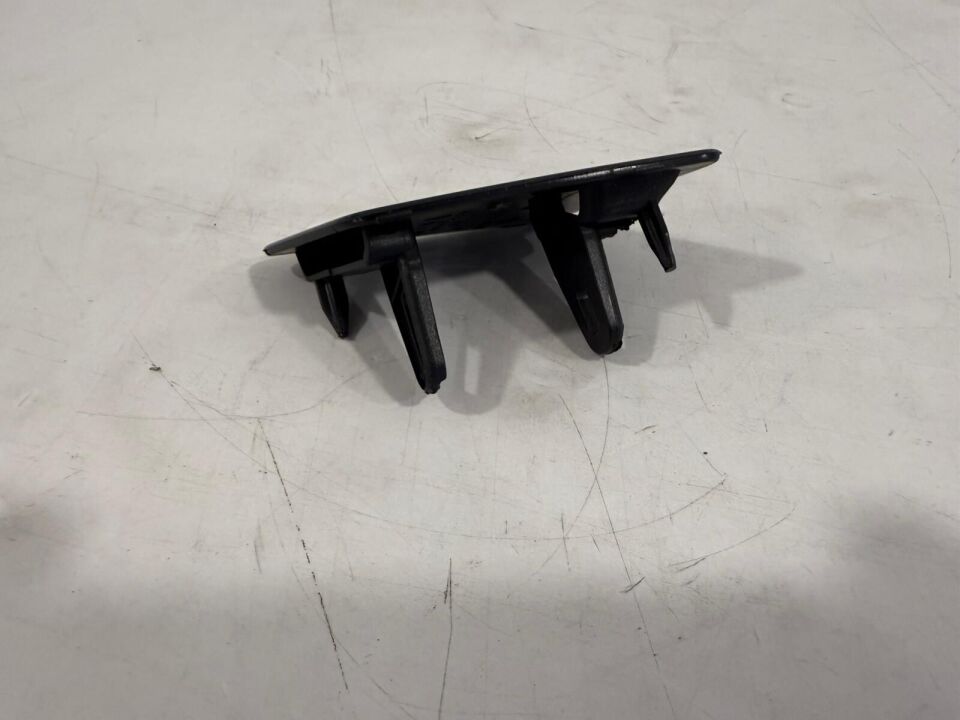 C2D3560 - FAR FISKİYE KAPAK SAĞ (XJ/XF) - Jaguar