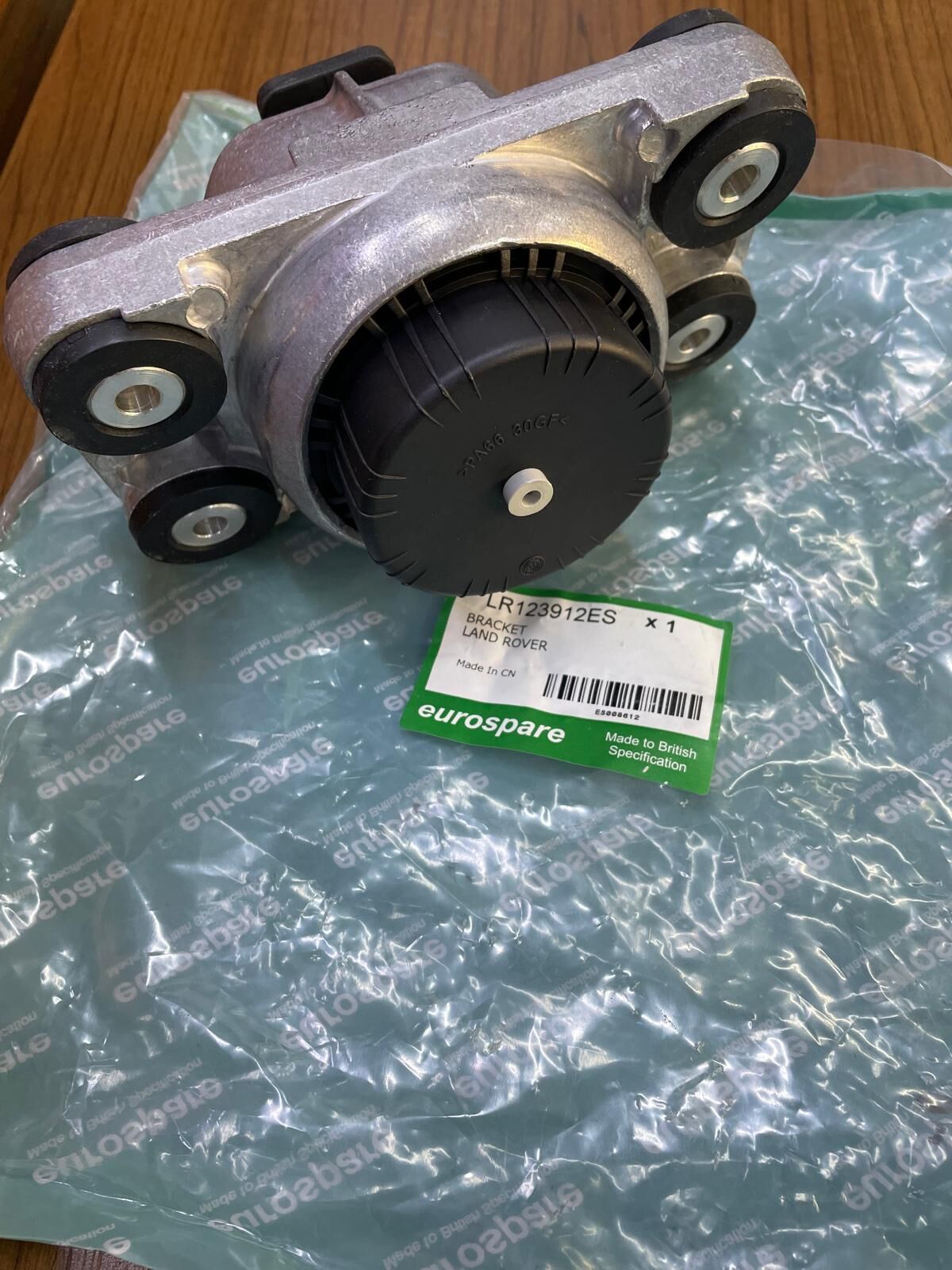 LR123912G - MOTOR TAKOZU 2.0 DZL. (SPORT/DİSC.S5/EVOQUE) - Eurospare