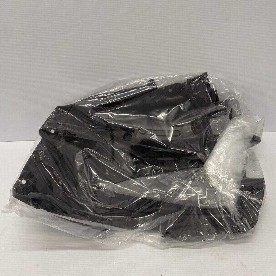 LR146223 - ÖN ÇAMURLUK DAVLUMBAZI SOL (VOGUE/2019) - Land Rover