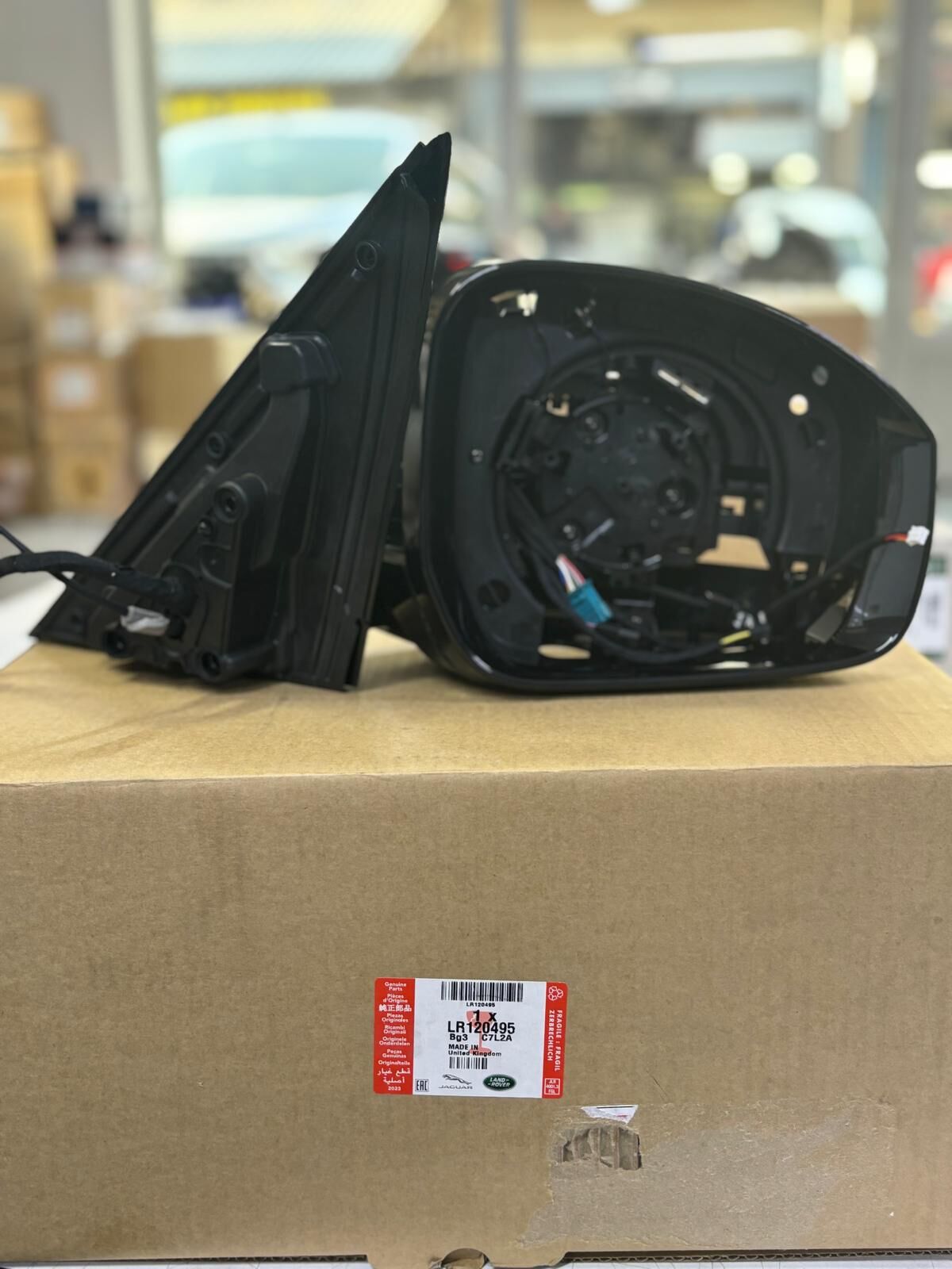 LR120495 - DIŞ AYNA SAĞ (VOGUE 2013) - Land Rover