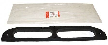 LR062650 - HAVA FİLTRE BORU KAPAK (3.0L V6) - Land Rover
