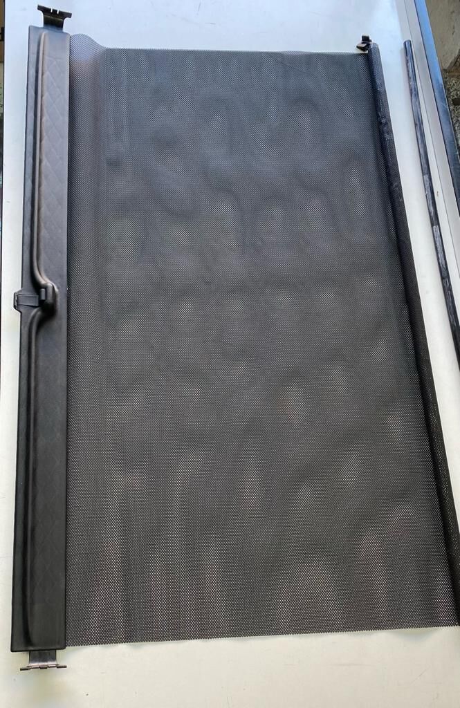 EGT500090LUM - SUNROOF PERDESİ ORTA/ARKA (NWD3/4) - Land Rover