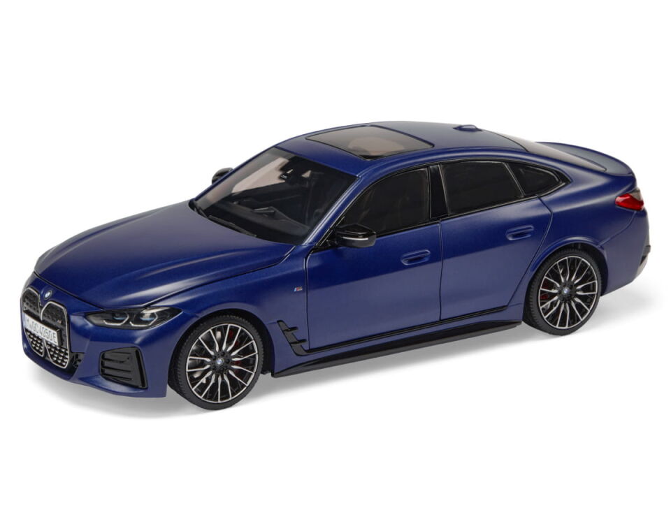 80435A8F296 - BMW i4 M50 (G26) MODEL ARAÇ | 1:18 / MAVİ - BMW Group