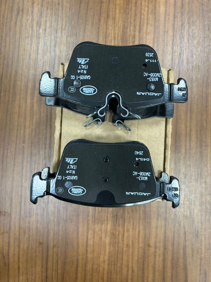 LR160532 - ARKA FREN BALATASI (VELAR) - Land Rover