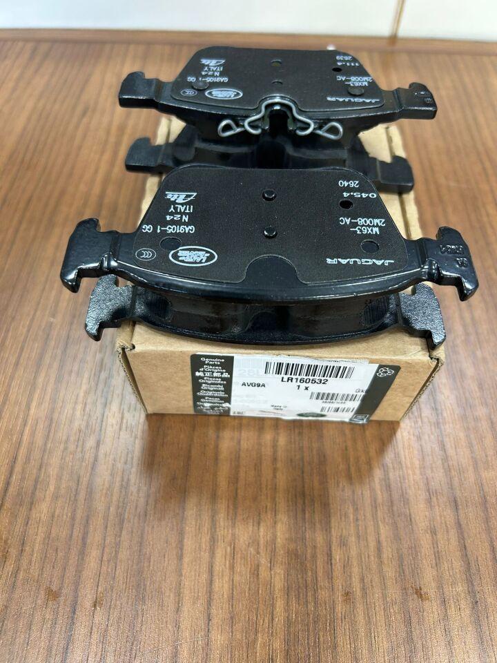 LR160532 - ARKA FREN BALATASI (VELAR) - Land Rover