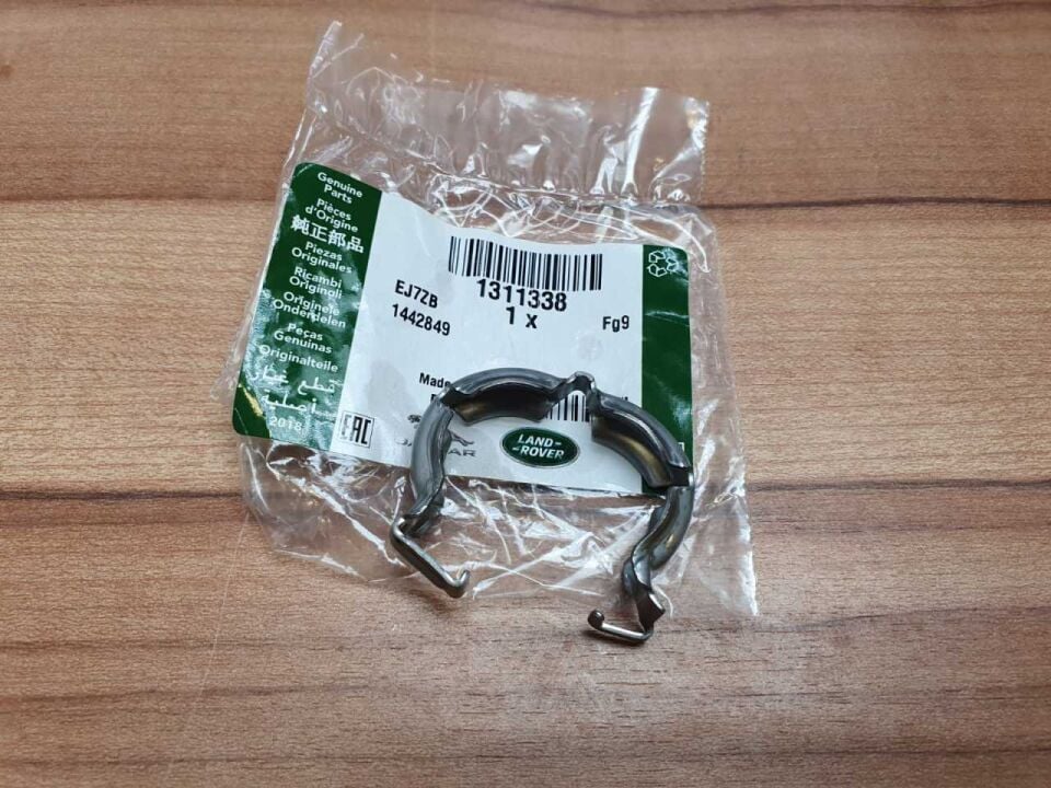 1311338 - EGR KELEPÇE (2.7/3.0/DISC.3-4-5/RRS/VOGUE) - Land Rover